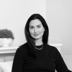 Dr. Claire McDonald photo