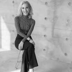 Julie Nestor photo