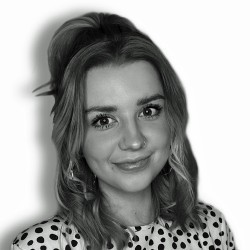 Rebecca Piggott photo