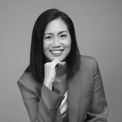 Serina Tan photo